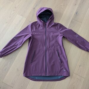 Wind River New Raincoat USL